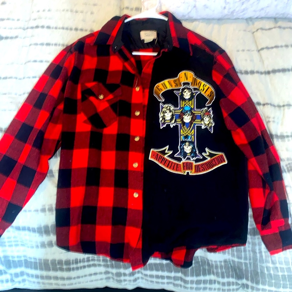 Guns and roses vintage flannel size large
